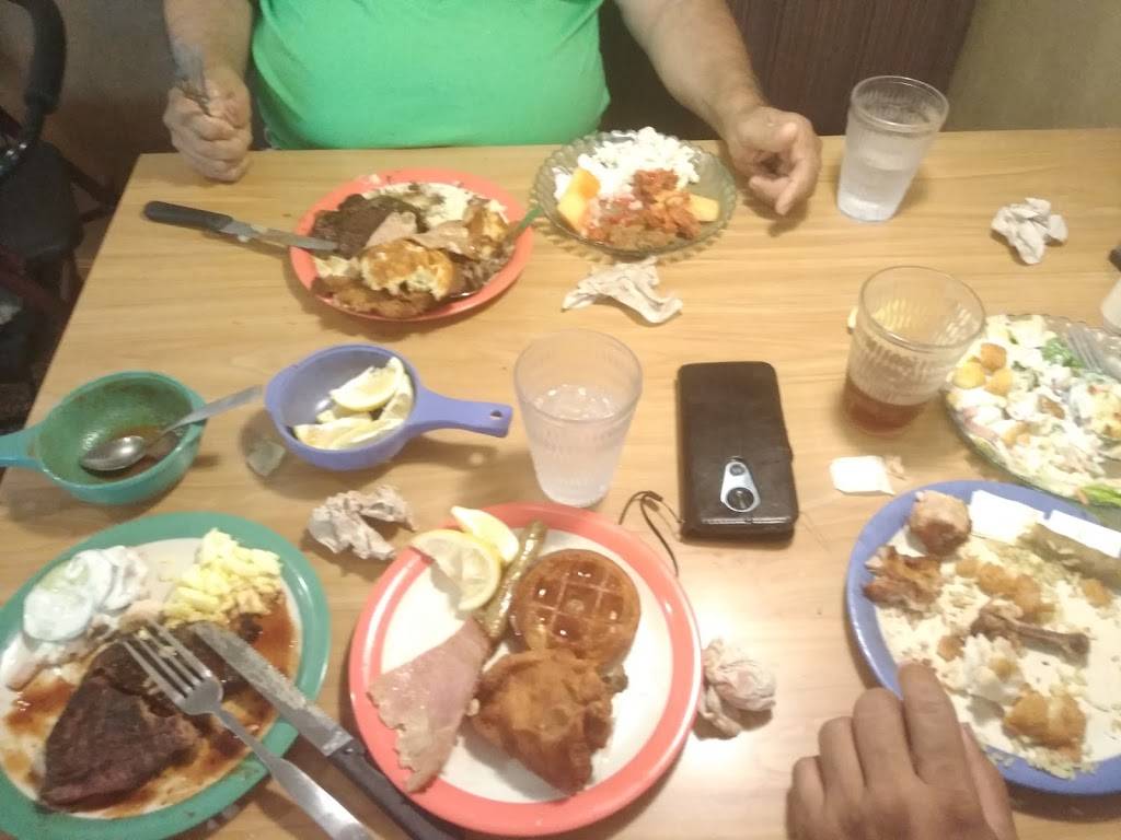 HomeTown Buffet | restaurant | 1025 W Robinhood Dr, Stockton, CA 95207, USA | 2099526688 OR +1 209-952-6688