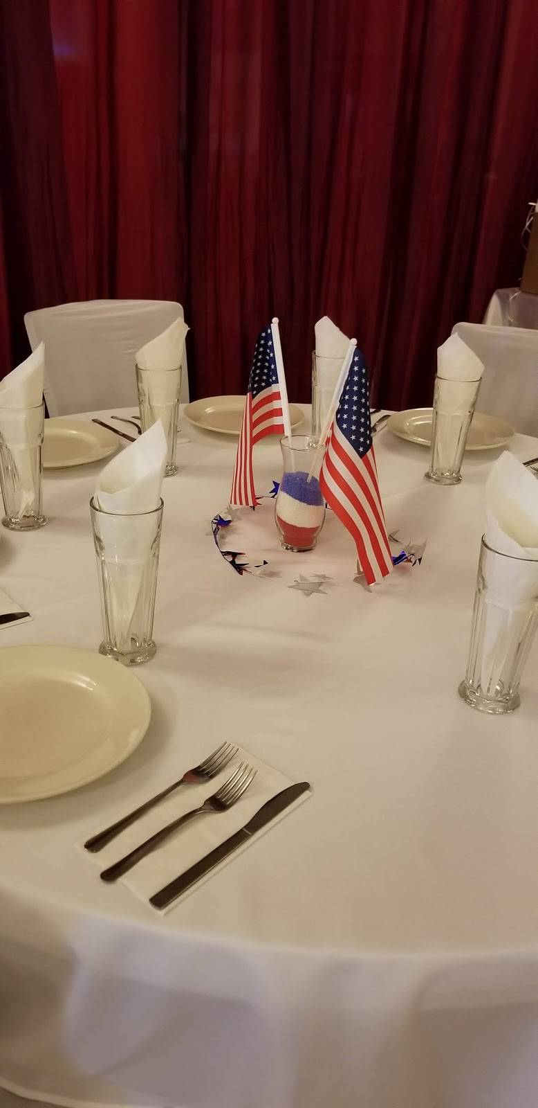 Quintons | restaurant | 116 W Main St, Ahoskie, NC 27910, USA | 2522090870 OR +1 252-209-0870