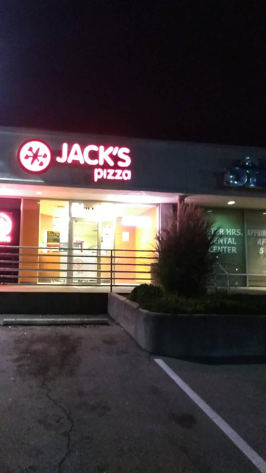 Jacks Pizza | meal delivery | 3709 E Washington St J, Indianapolis, IN 46201, USA | 3173560973 OR +1 317-356-0973