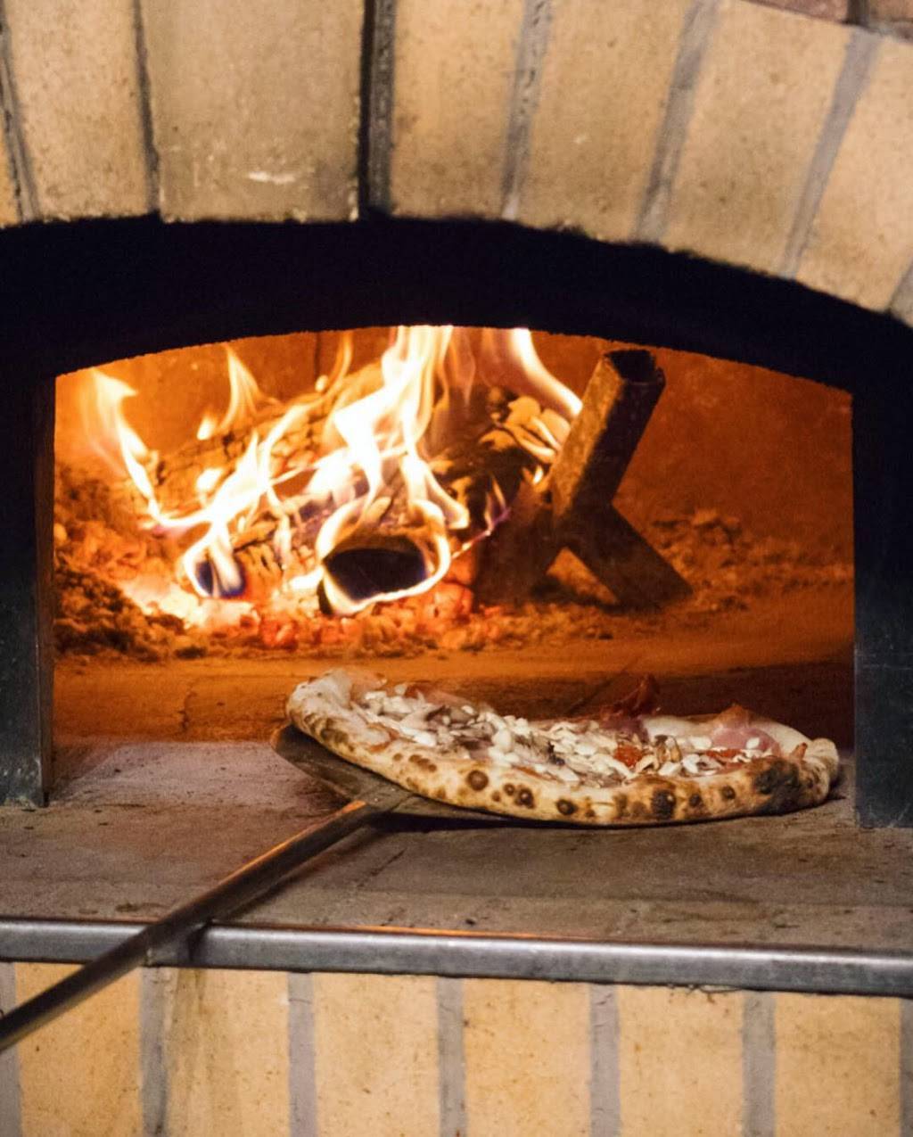 GATTO Wood Oven Pizza | restaurant | 2312 Bloor St W, Toronto, ON M6S 1P2, Canada | 4167629682 OR +1 416-762-9682