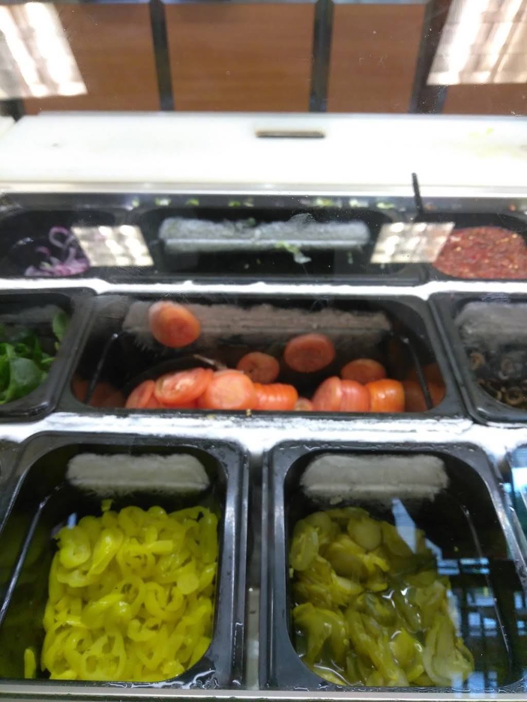 Subway Restaurants | restaurant | 5650 The Alameda, Baltimore, MD 21239, USA | 4103234661 OR +1 410-323-4661