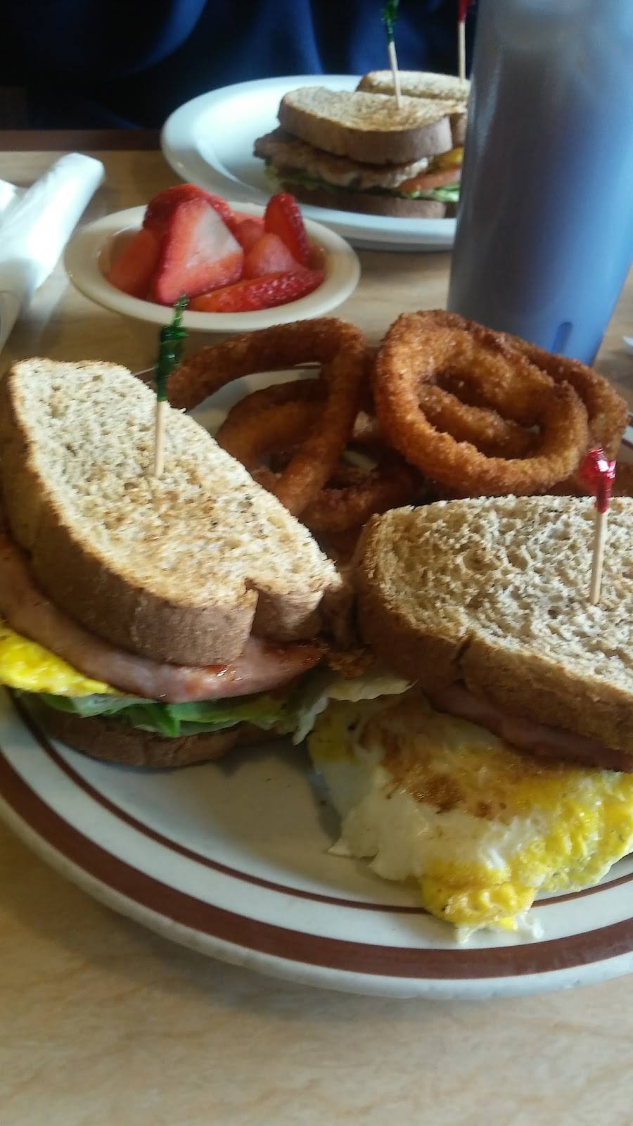 C Js Cafe | restaurant | 5501 Pico Blvd, Los Angeles, CA 90019, USA | 3239363216 OR +1 323-936-3216