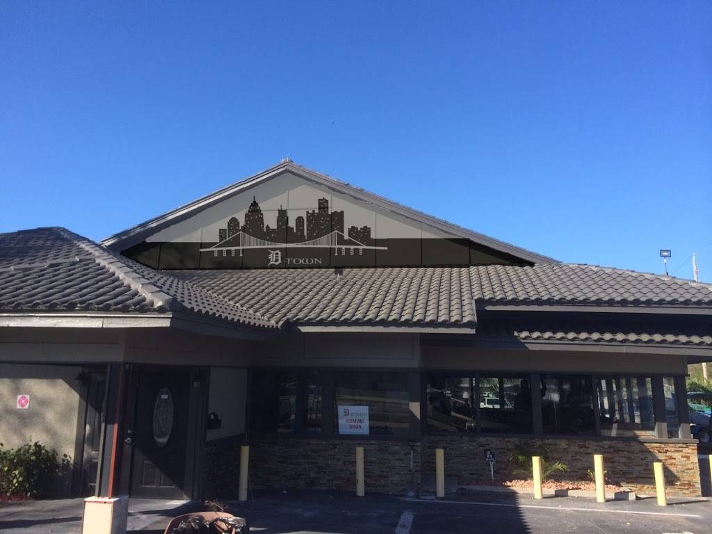 D-Town Bar & Grill | restaurant | 1056 Main St, Dunedin, FL 34698, USA | 7277546851 OR +1 727-754-6851