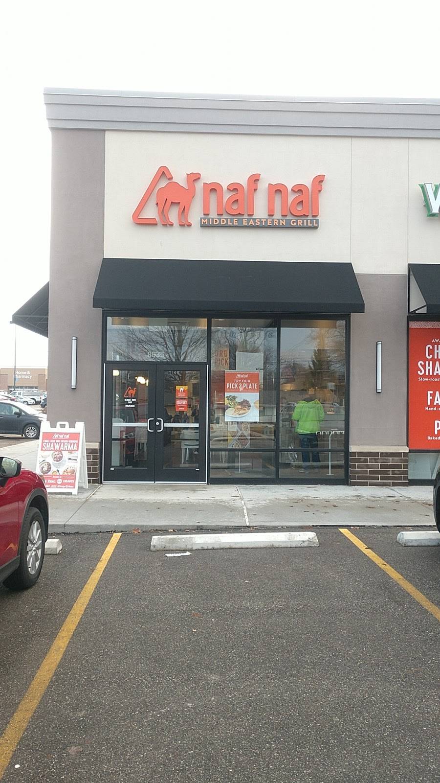 Naf Naf Grill | restaurant | 8635 W Ridgewood Dr, Parma, OH 44129, USA | 4409416233 OR +1 440-941-6233