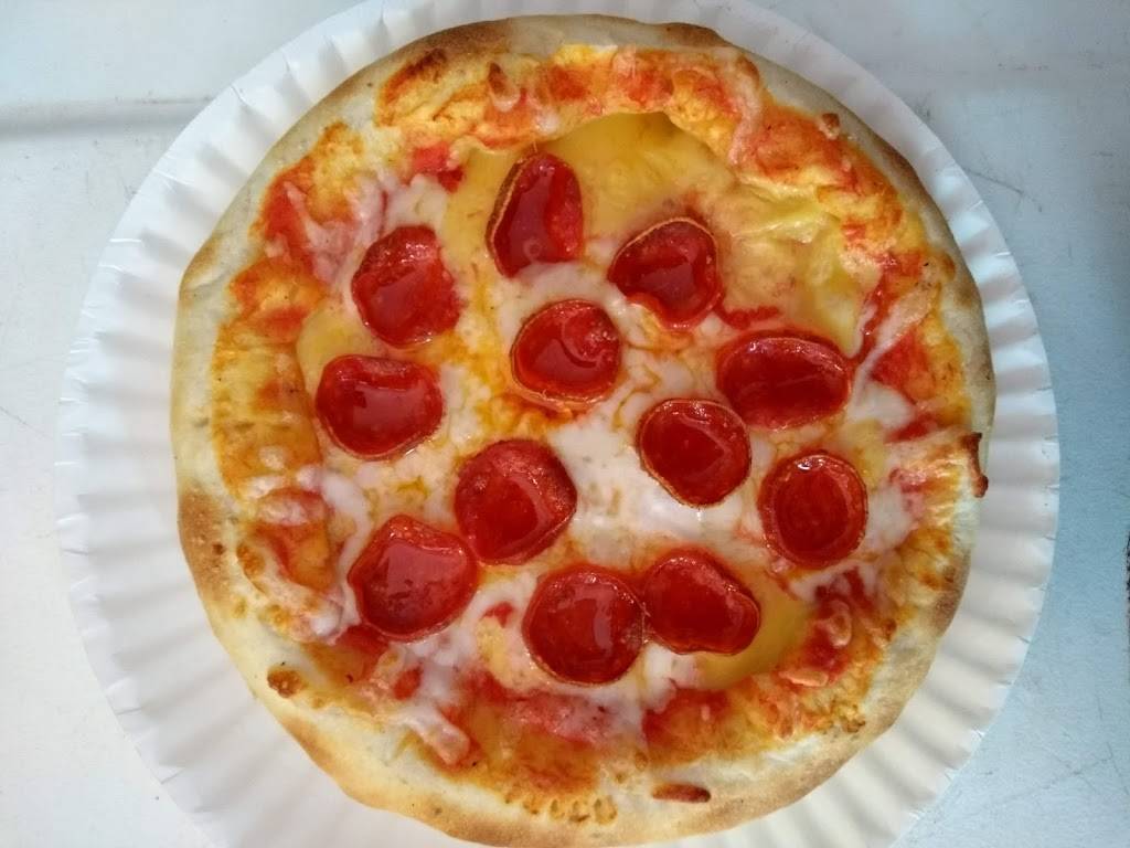 Pizza Matty | restaurant | Calle de las Aguas A1, Villa Del Sol III, 22205 Tijuana, B.C., Mexico | 016647304077 OR +52 664 730 4077