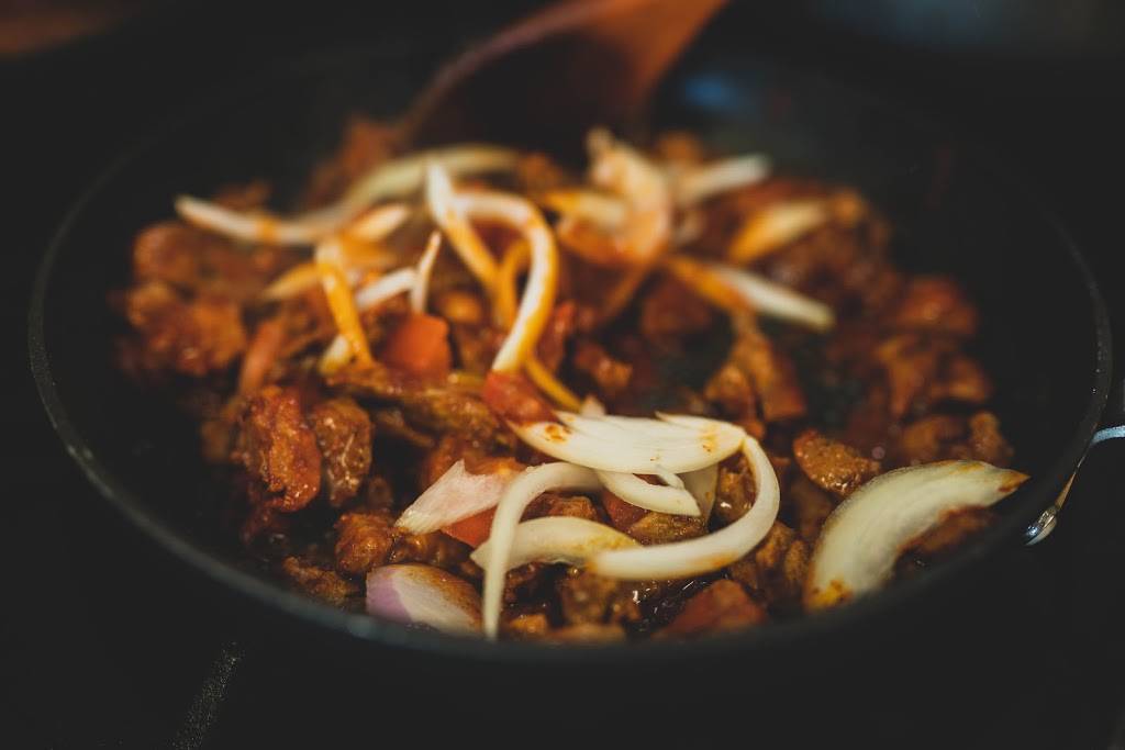 Mimis Ethiopian BBQ | restaurant | 2523 Pennsylvania Ave. SE, Washington, DC 20020, USA | 2024810414 OR +1 202-481-0414