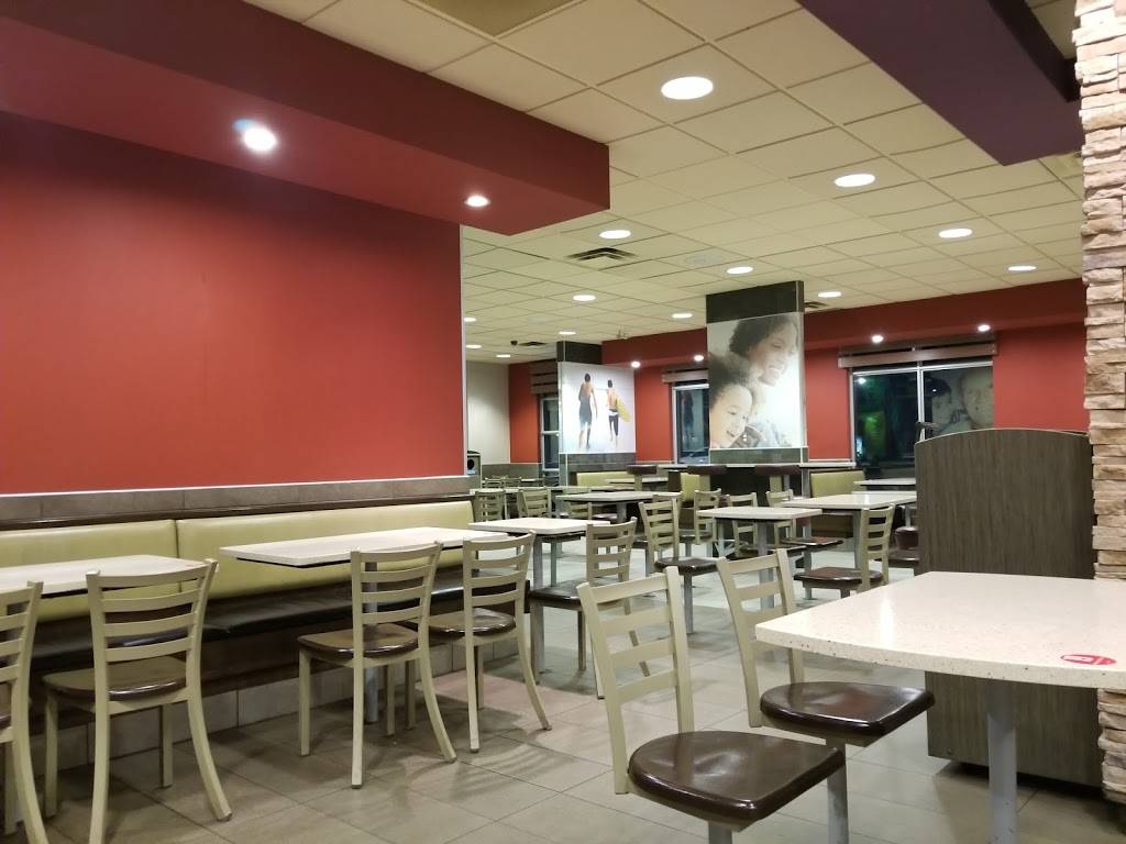 McDonalds | cafe | 1850 Baseline Rd, Nepean, ON K2L 0C6, Canada | 6137235719 OR +1 613-723-5719