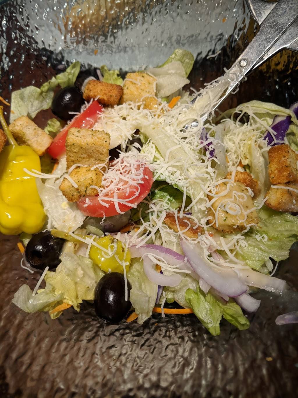 Olive Garden Italian Restaurant | meal takeaway | 620 IL-59, Naperville, IL 60540, USA | 6303552818 OR +1 630-355-2818