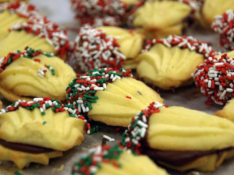 Ninos Bakery & Restaurant | bakery | 3078 Cooper St, Punta Gorda, FL 33950, USA | 9418338912 OR +1 941-833-8912