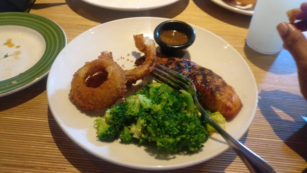 Applebees Grill + Bar | restaurant | 82894 CA-111, Indio, CA 92201, USA | 7603424149 OR +1 760-342-4149