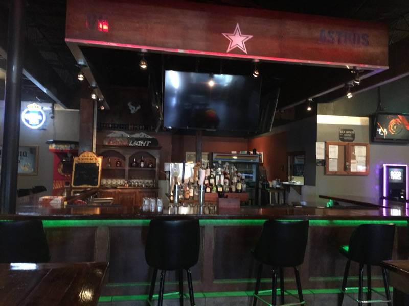 Cheers 2U Bar and Grill | restaurant | 2395 S Texas 6 B, Houston, TX 77077, USA | 8326724732 OR +1 832-672-4732