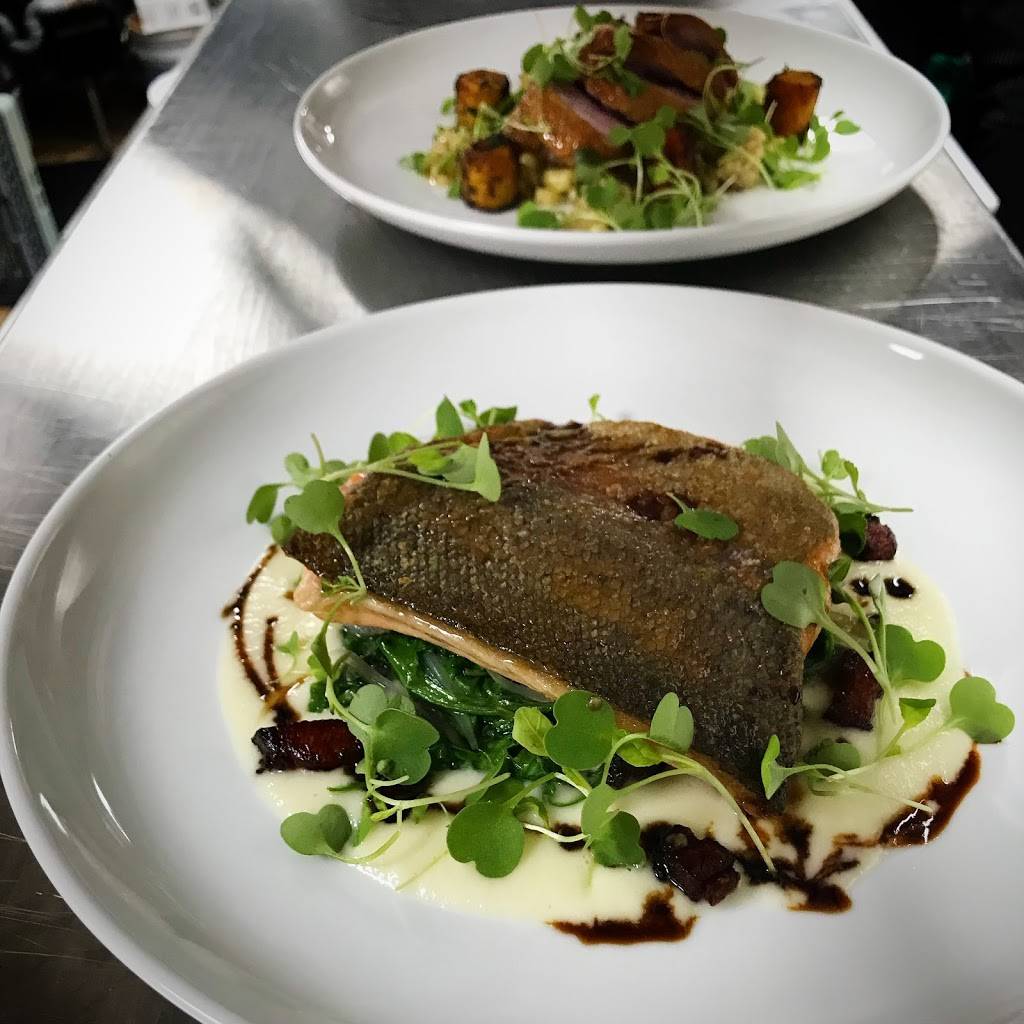 EDIE Bistro | restaurant | 297 Wellington St E #6, Aurora, ON L4G 6K9, Canada | 9058411922 OR +1 905-841-1922