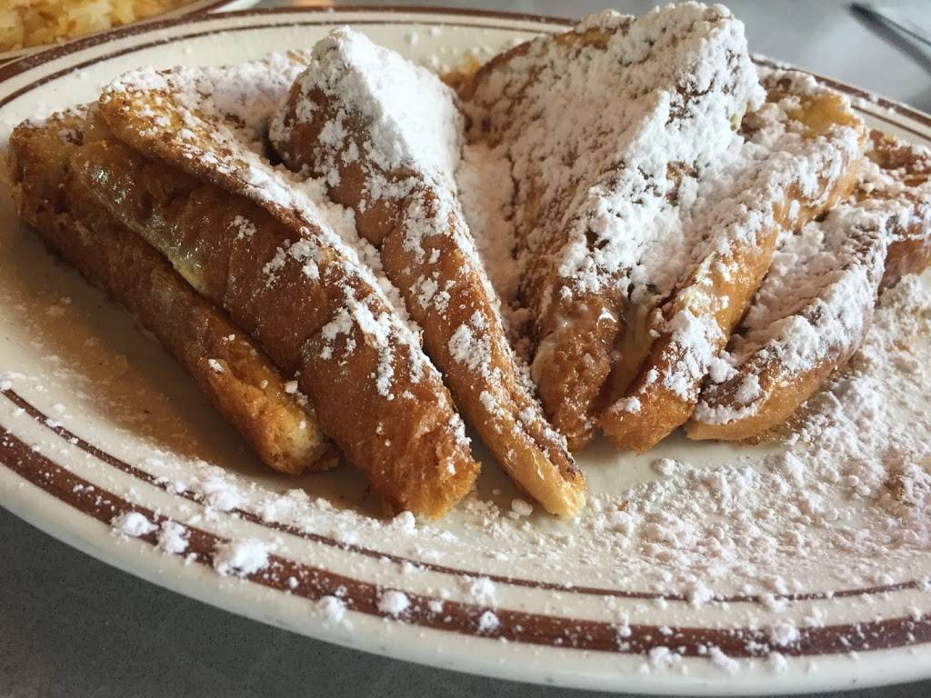 Clarks Landing | restaurant | 612 W Front St, Buffalo, IA 52728, USA | 5633814190 OR +1 563-381-4190