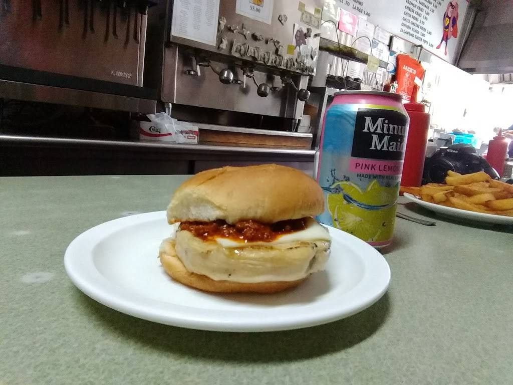 Jacks Hot Dog Stand | restaurant | 12 Eagle St, North Adams, MA 01247, USA | 4136649006 OR +1 413-664-9006