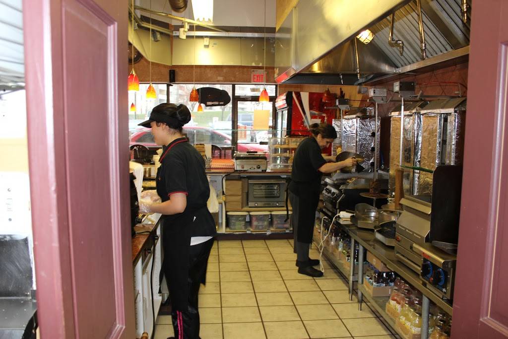 Pita Land | restaurant | 1841 Finch Ave W, North York, ON M3N 2V2, Canada | 6473501361 OR +1 647-350-1361