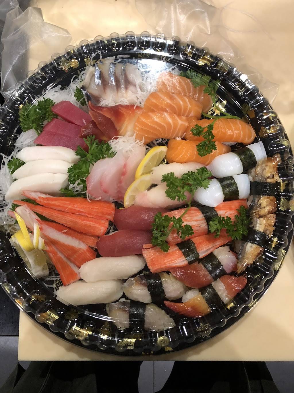 J Sushi Bar | restaurant | 647 Niagara St, Welland, ON L3C 1E2, Canada | 9057881188 OR +1 905-788-1188