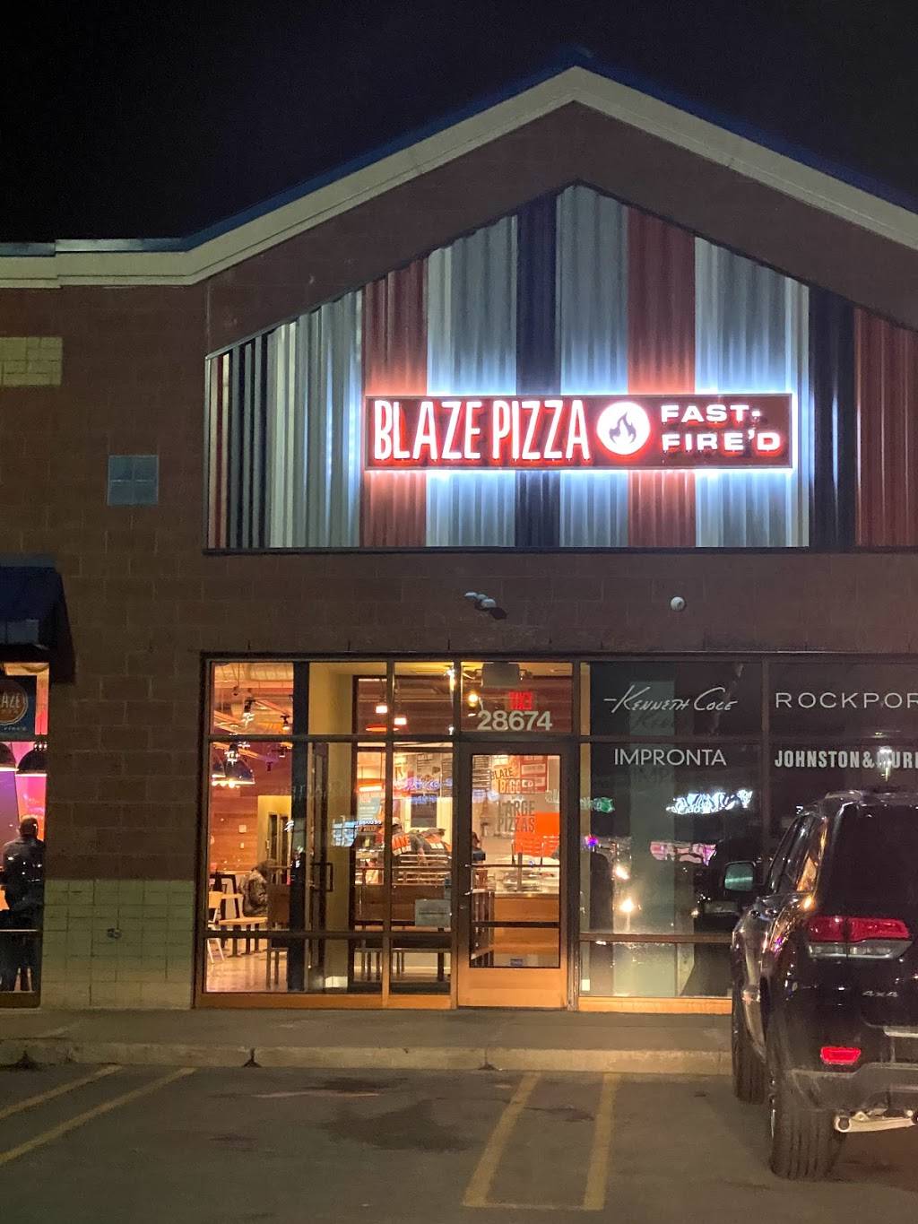 Blaze Pizza | meal takeaway | 28674 Telegraph Rd, Southfield, MI 48034, USA | 9472827313 OR +1 947-282-7313