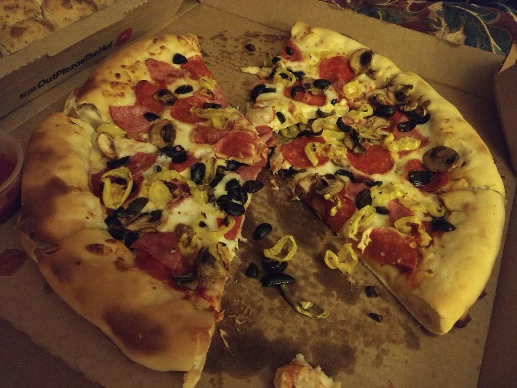 Pizza Hut | restaurant | 743 E State St Suite D-1, Athens, OH 45701, USA | 7405948195 OR +1 740-594-8195