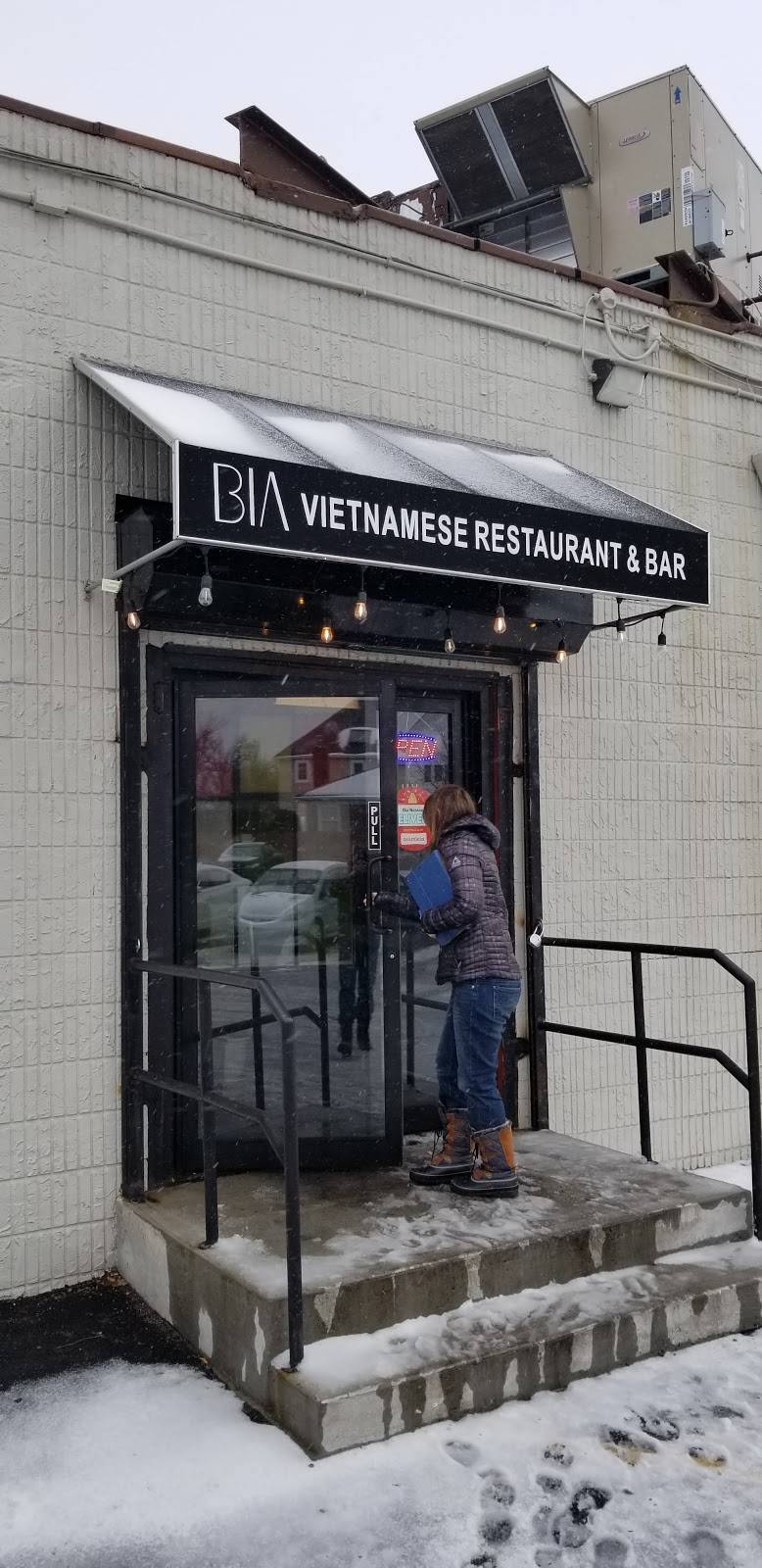 Bia | restaurant | 271-12 Union Tpke, Queens, NY 11040, USA | 7183474422 OR +1 718-347-4422