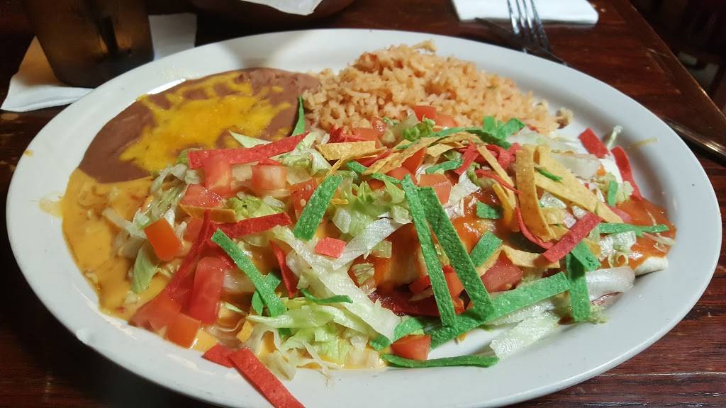 Two Senoritas Restaurant | restaurant | 1355 Main St, Sarasota, FL 34236, USA | 9413661618 OR +1 941-366-1618