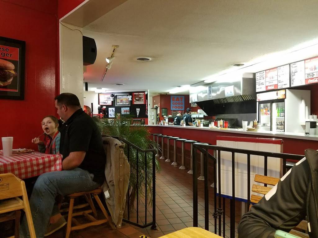 Johnnys Big Burgers | restaurant | 428 College St, Clarksville, TN 37040, USA | 9316474545 OR +1 931-647-4545