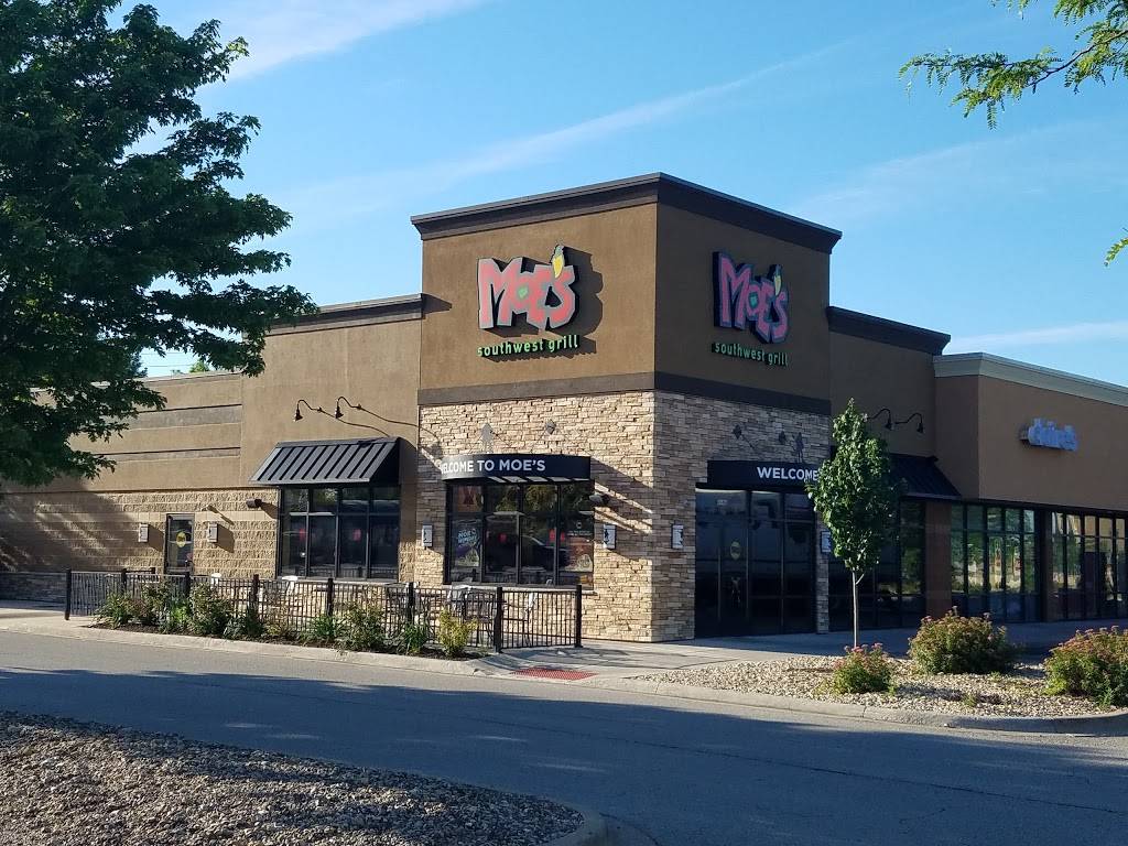 Moes Southwest Grill | restaurant | 4046 E 53rd St, Davenport, IA 52807, USA | 5633550569 OR +1 563-355-0569