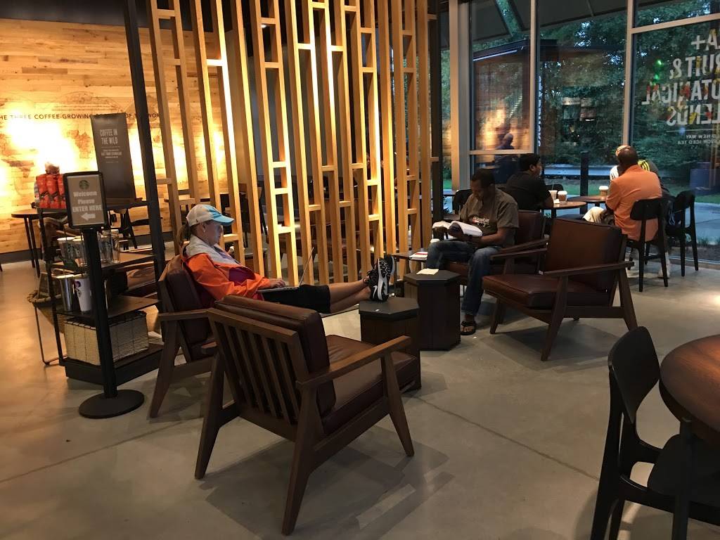 Starbucks | cafe | 4070 Lavista Rd, Tucker, GA 30084, USA | 7702700611 OR +1 770-270-0611