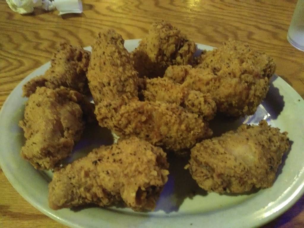 Vellas Restaurant & Tavern | restaurant | 829 Knox Abbott Dr # A, Cayce, SC 29033, USA | 8037964629 OR +1 803-796-4629