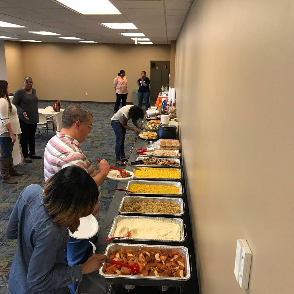 Bullseyes Pit Beef & Catering | restaurant | 7914 Belair Rd, Baltimore, MD 21236, USA | 4106657500 OR +1 410-665-7500