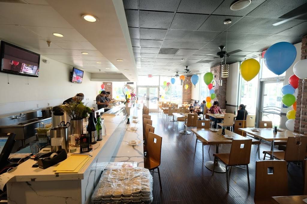 Ponzu Sushi Bar | restaurant | 1945 17th St Suite 104, Santa Ana, CA 92705, USA | 6572316668 OR +1 657-231-6668
