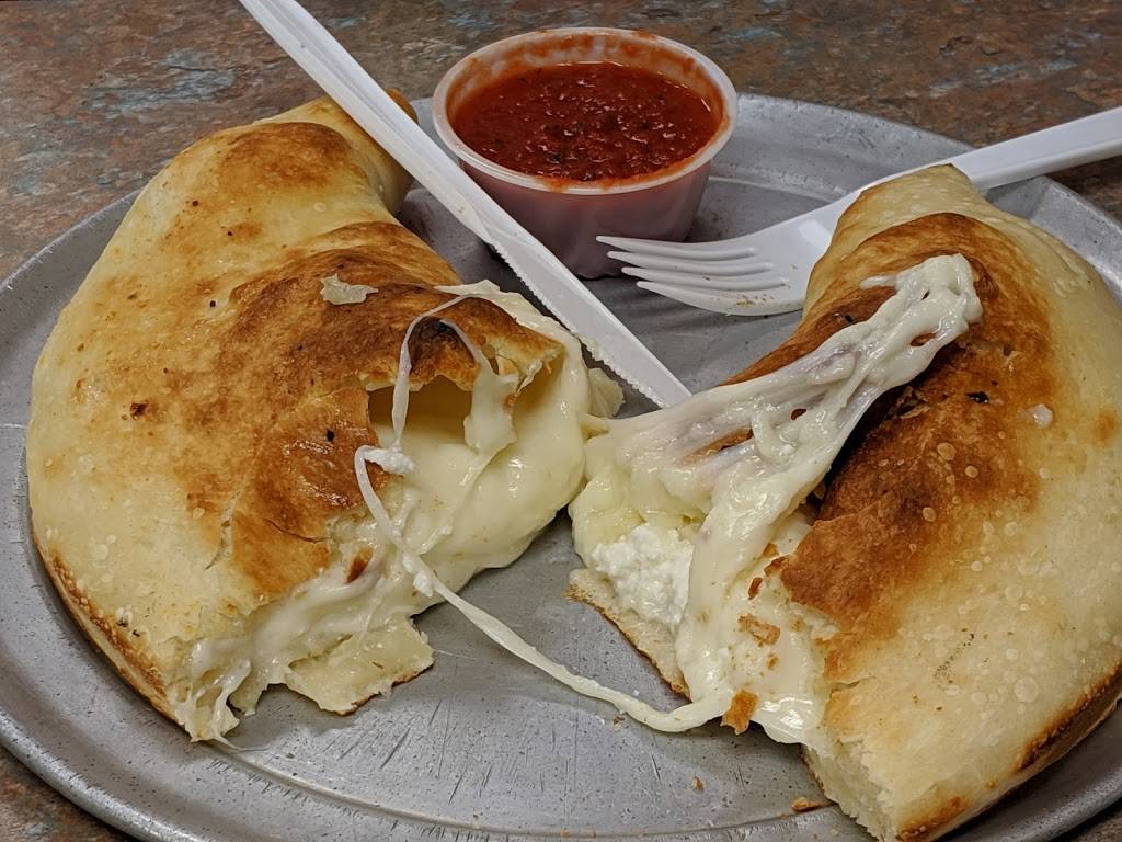 Black Forest Pies & Grinders | restaurant | 11470 Black Forest Rd, Colorado Springs, CO 80908, USA | 7194958555 OR +1 719-495-8555