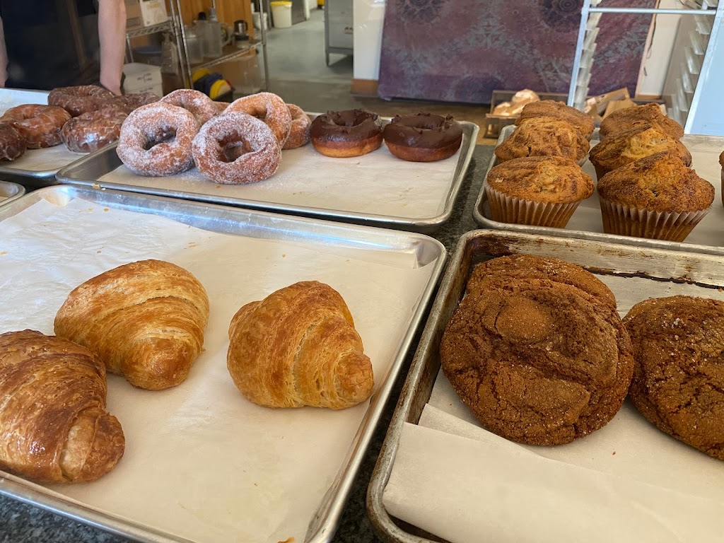 Two Sons Bakehouse | restaurant | 4008 VT-108 South, Jeffersonville, VT 05464, USA | 8026445581 OR +1 802-644-5581