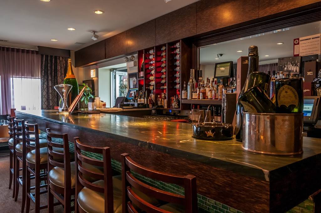 May St. Café and Steakhouse | night club | 1146 W Cermak Rd, Chicago, IL 60608, USA | 3124214442 OR +1 312-421-4442