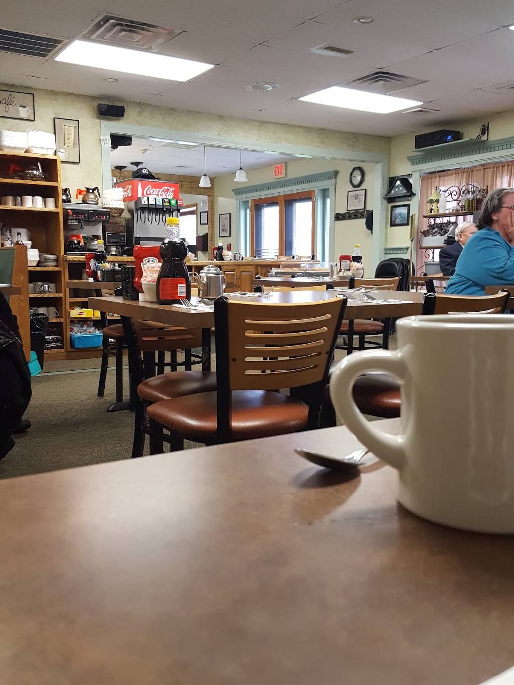 Courtyard Restaurant | restaurant | 270 Huttleston Ave, Fairhaven, MA 02719, USA | 5089917452 OR +1 508-991-7452