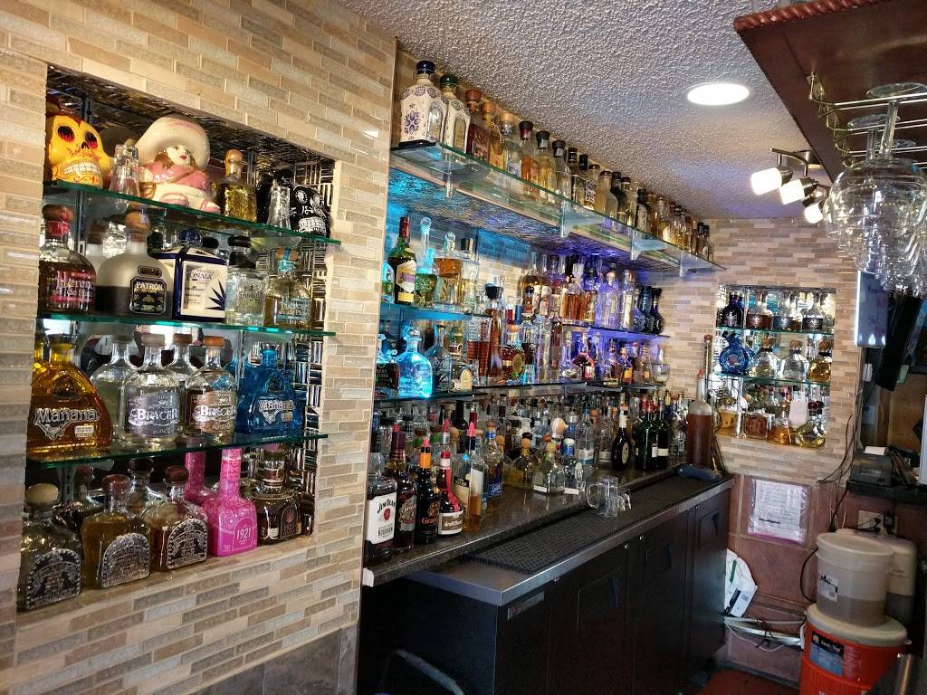 EL TEQUILEÑO Family Mexican Restaurant | restaurant | 12391 W 64th Ave, Arvada, CO 80004, USA | 3034231307 OR +1 303-423-1307