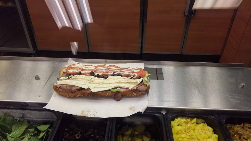 Subway Restaurants | restaurant | 101 E Vandament Ave, Yukon, OK 73099, USA | 4053507827 OR +1 405-350-7827