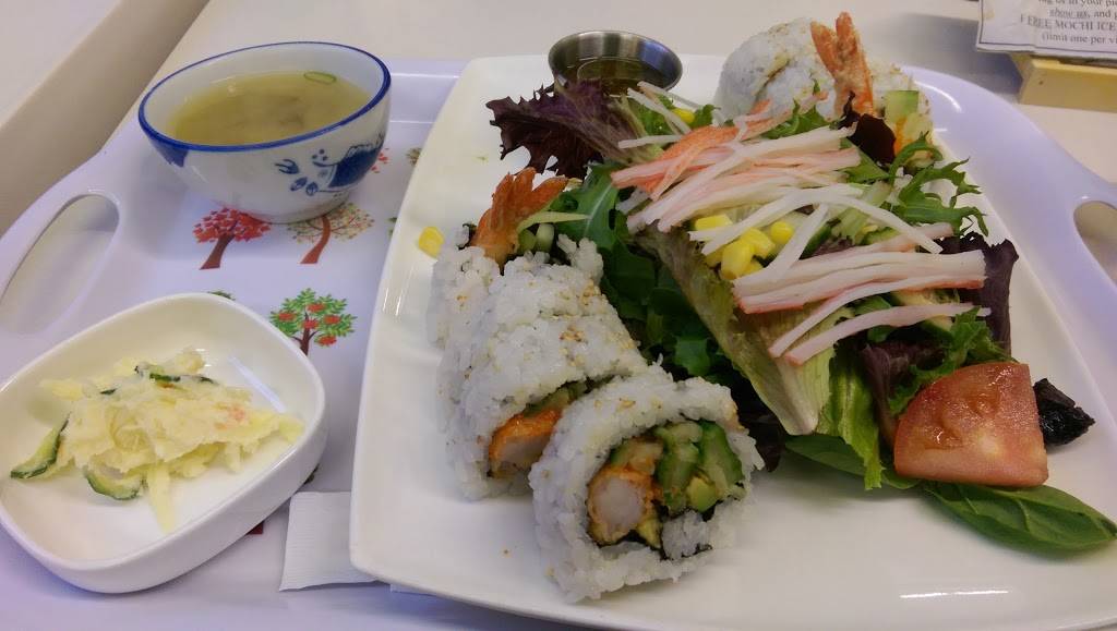 J-Town By The Sea | restaurant | 3160 Steeles Ave E, Markham, ON L3R 4G9, Canada | 9053058300 OR +1 905-305-8300