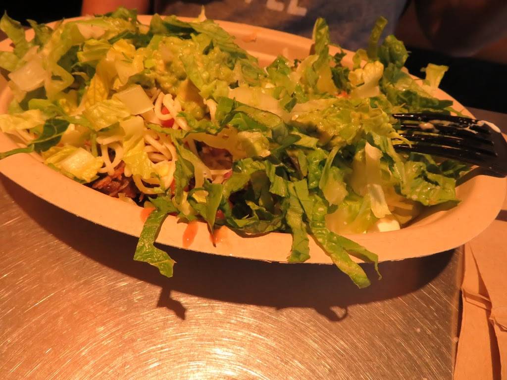 Chipotle Mexican Grill | restaurant | 201 University Oaks Blvd Ste 1350, Round Rock, TX 78665, USA | 5125908970 OR +1 512-590-8970