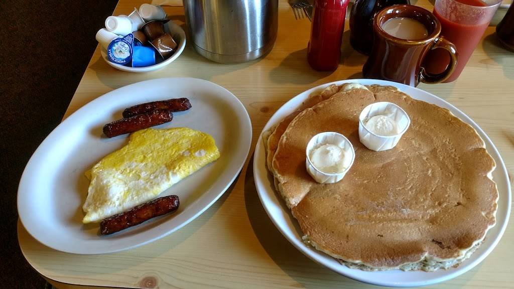 Merlins Family Restaurant | restaurant | 504 19th Ave N, Princeton, MN 55371, USA | 7633895170 OR +1 763-389-5170