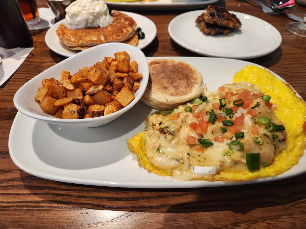 Another Broken Egg Cafe | cafe | 5863 N Mesa St, El Paso, TX 79912, USA | 9152617551 OR +1 915-261-7551