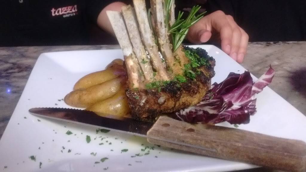 Off the Hook Bar & Grill | restaurant | 170 Ferry Blvd, Stratford, CT 06615, USA | 2036901777 OR +1 203-690-1777