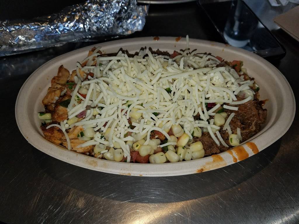 Chipotle Mexican Grill | restaurant | 3705 S Bristol St, Santa Ana, CA 92704, USA | 7147547380 OR +1 714-754-7380