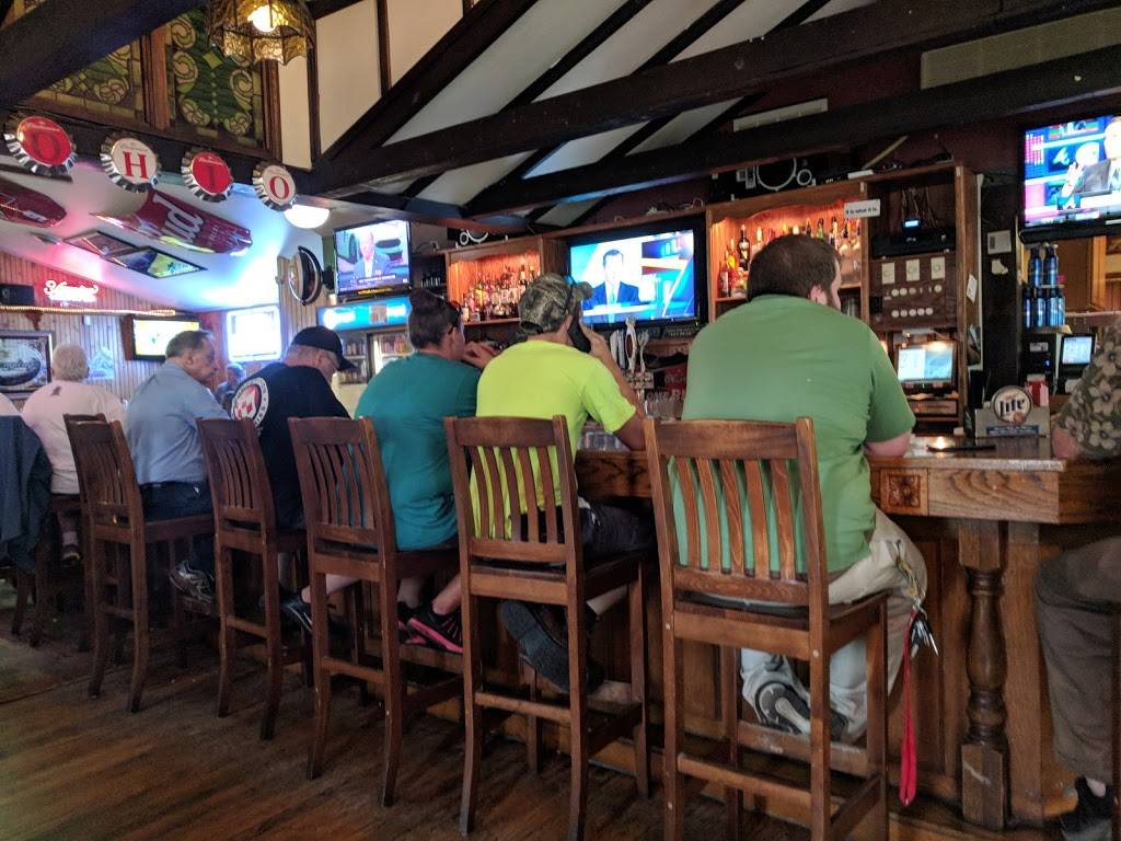 Toll House Tavern | restaurant | 128 N Main St, Union, OH 45322, USA | 9378322010 OR +1 937-832-2010