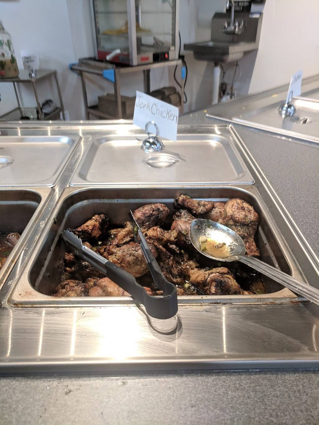 Tropical Bites | restaurant | 8130 Ashton Ave, Manassas, VA 20109, USA | 7033311800 OR +1 703-331-1800