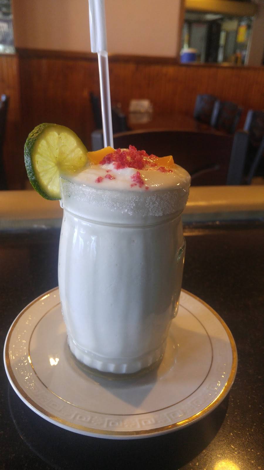 El Pin Pollo | restaurant | 392 Woodward Ave, Ridgewood, NY 11385, USA | 7185763403 OR +1 718-576-3403