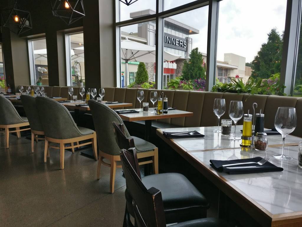 Tavolo Restaurant | restaurant | 1515 Rebecca St, Oakville, ON L6L 5G8, Canada | 9058272221 OR +1 905-827-2221