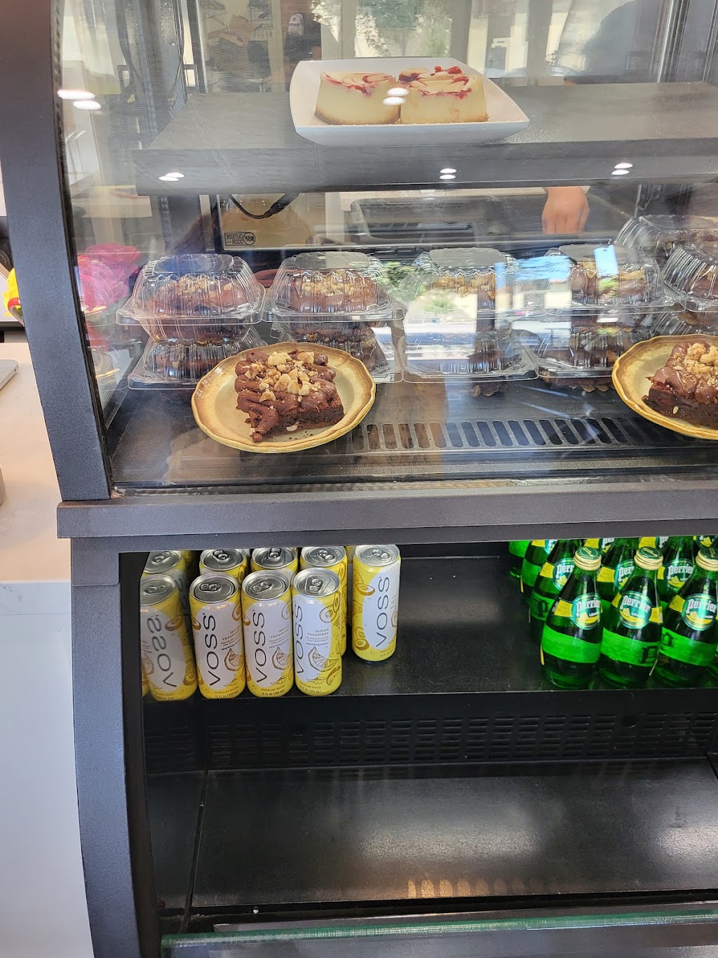 Lola’s Kitchen | restaurant | 128 N Maclay Ave, San Fernando, CA 91340, USA | 8183563826 OR +1 818-356-3826