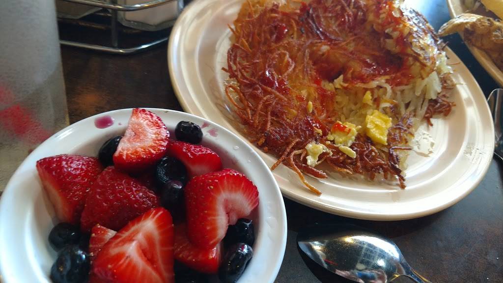 Jerrys Cafe | cafe | 1209 W 103rd St, Kansas City, MO 64114, USA | 8169414055 OR +1 816-941-4055