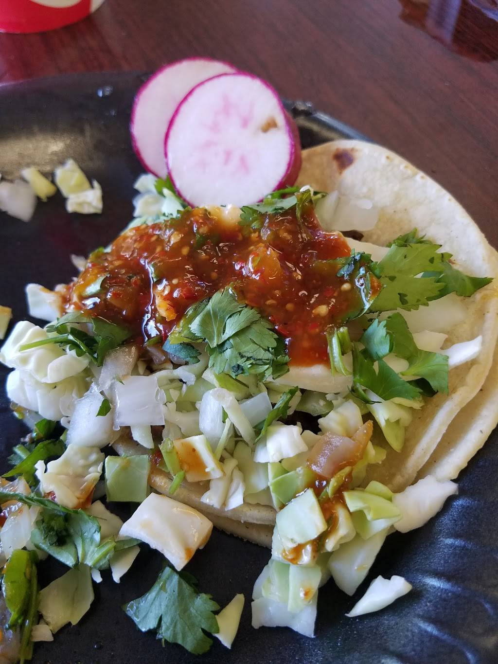 Javis Taco Shack | restaurant | 129 N Court St, Visalia, CA 93291, USA | 5596350600 OR +1 559-635-0600