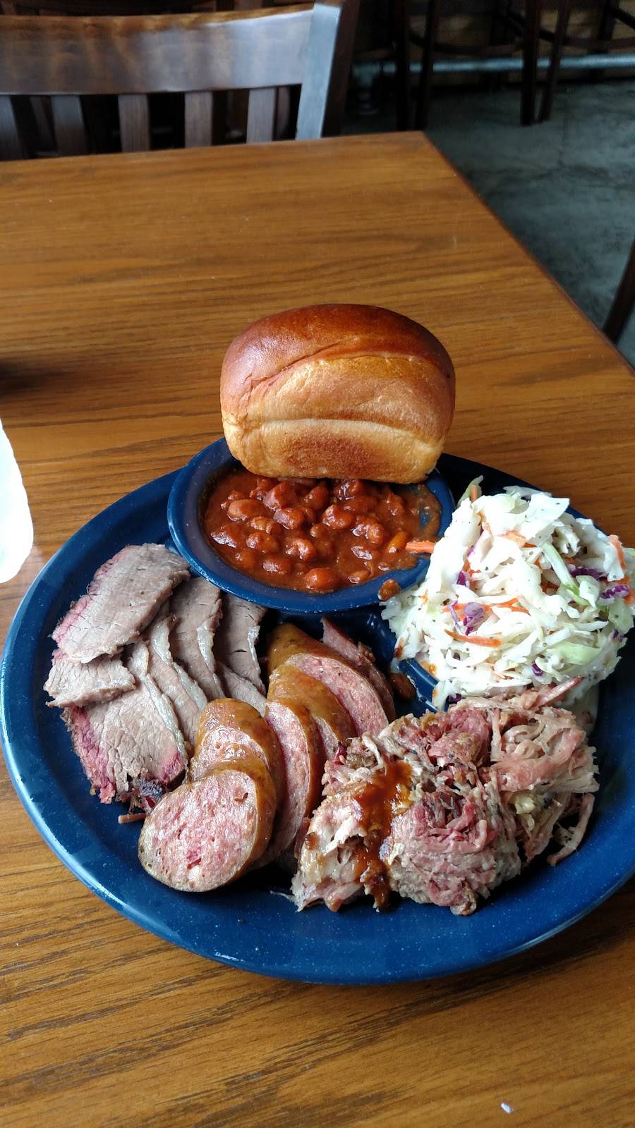 Sonny Bryan’s Smokehouse - Inwood "The Original" | restaurant | 2202 Inwood Rd, Dallas, TX 75235, USA | 2143577120 OR +1 214-357-7120